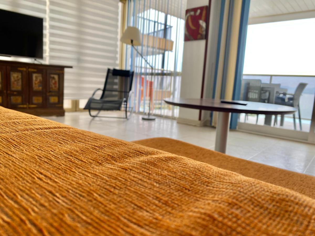 Apartamento Vista Mar Салоу Екстериор снимка