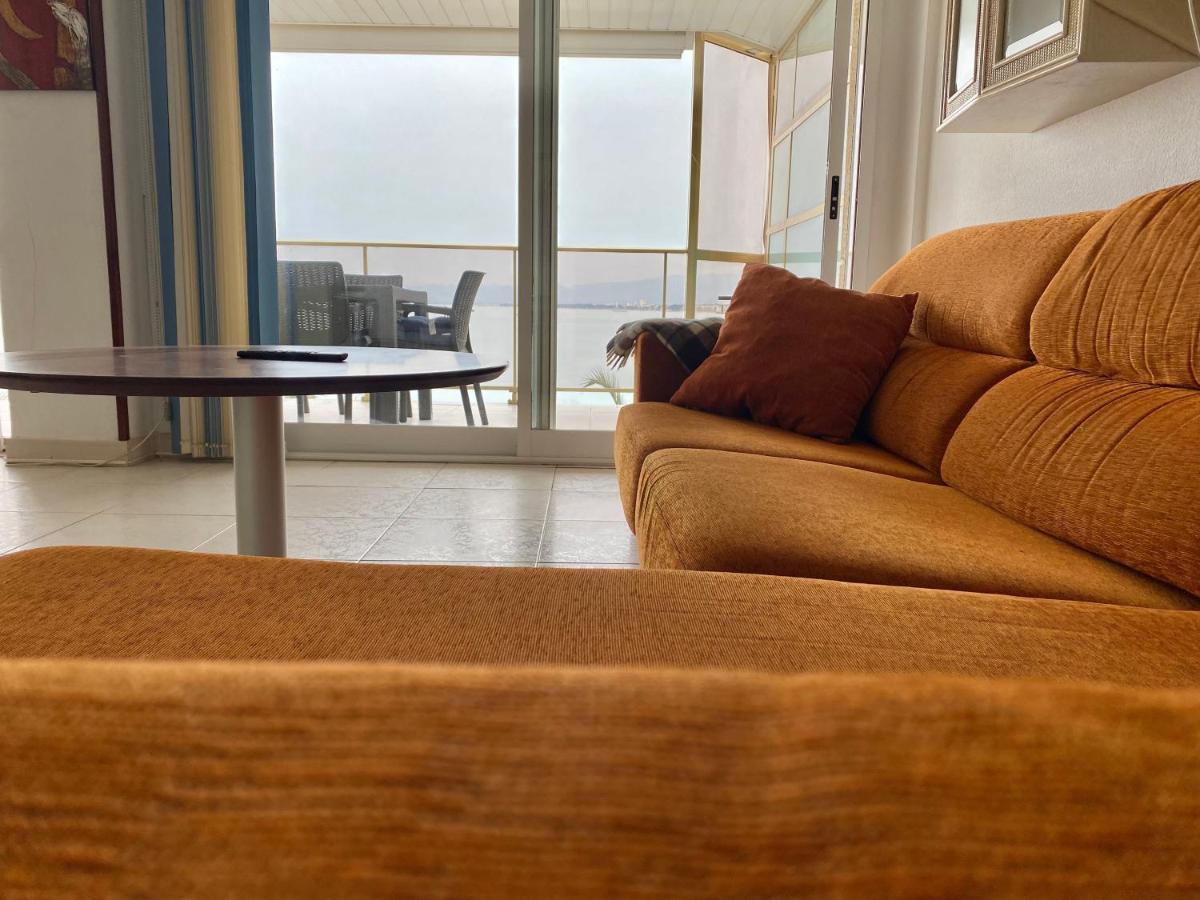 Apartamento Vista Mar Салоу Екстериор снимка