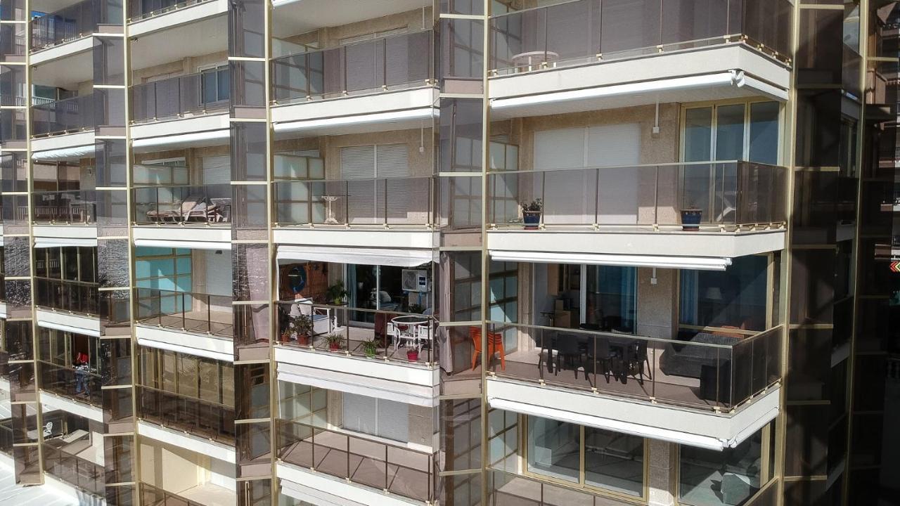 Apartamento Vista Mar Салоу Екстериор снимка
